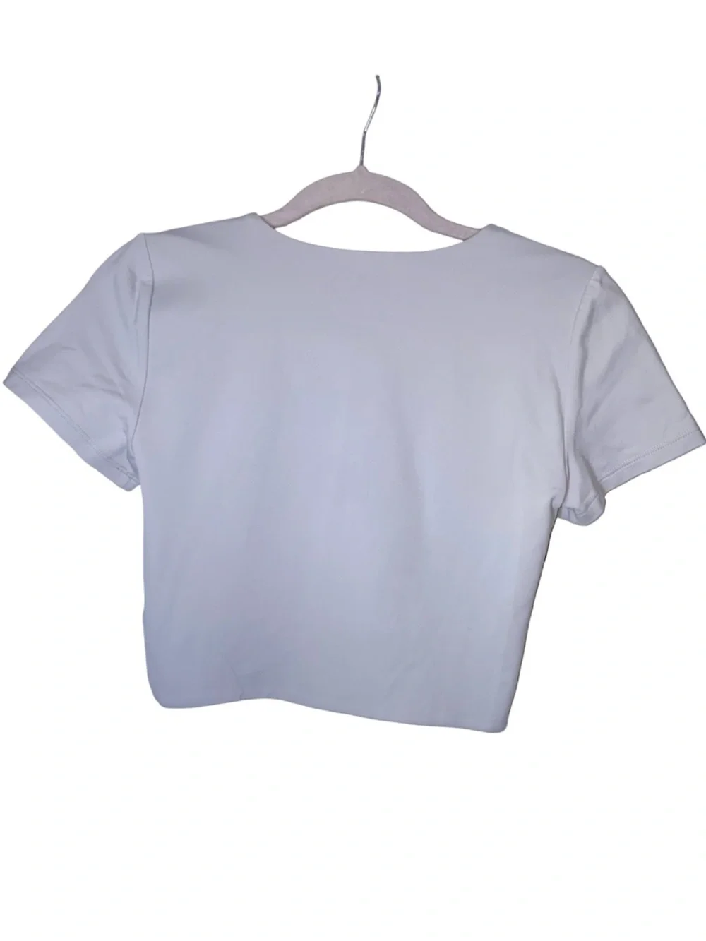 Aritzia Babaton Contour‎ Crew Cropped T-Shirt - Size M - Light Blue/Grey